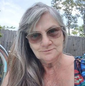 Meet your Posher, Joanna